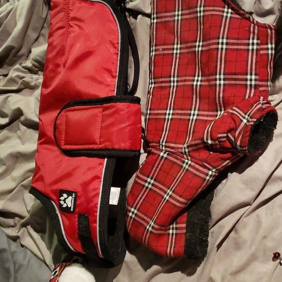 Shedraw K9 winter dog jacket and red hoodie jacket - Picture 3 of 3